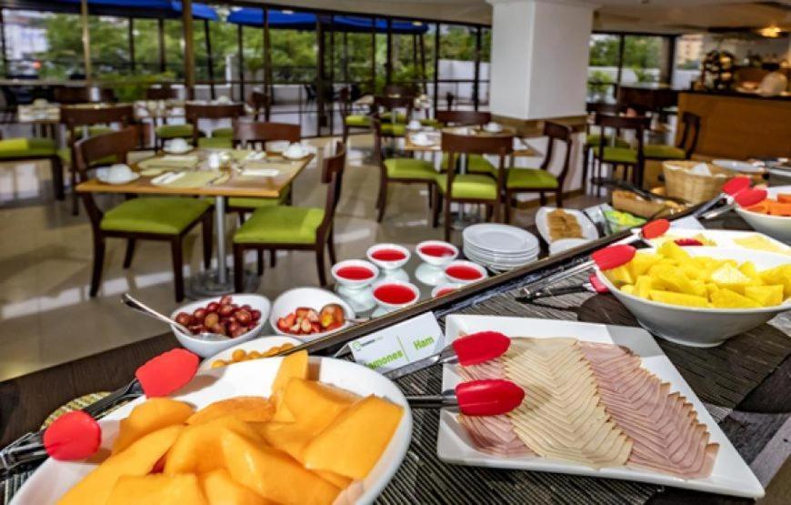 Club De Bienestar Ilar Bulevar Del Rio Cali Εξωτερικό φωτογραφία